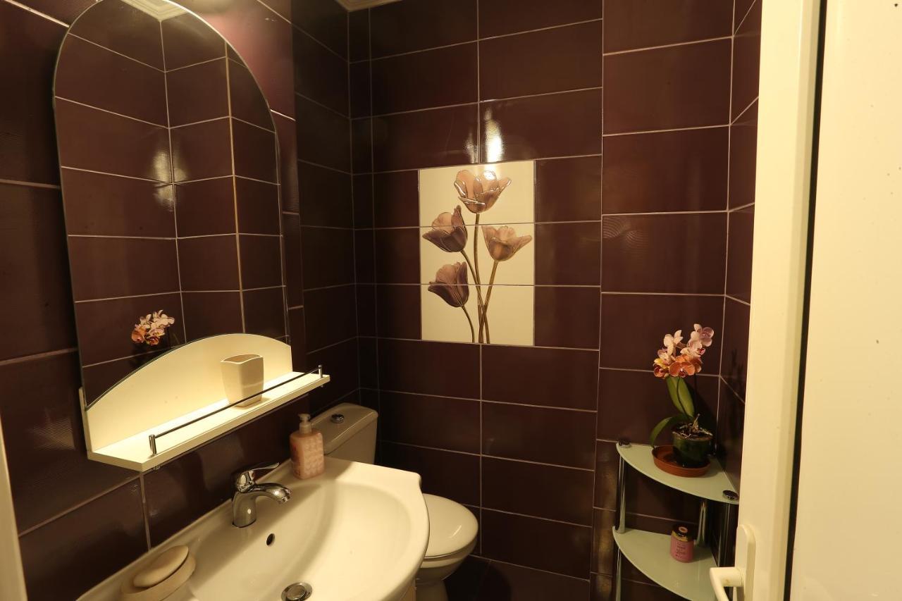 Apartament Dragos Voda Орадя Екстер'єр фото