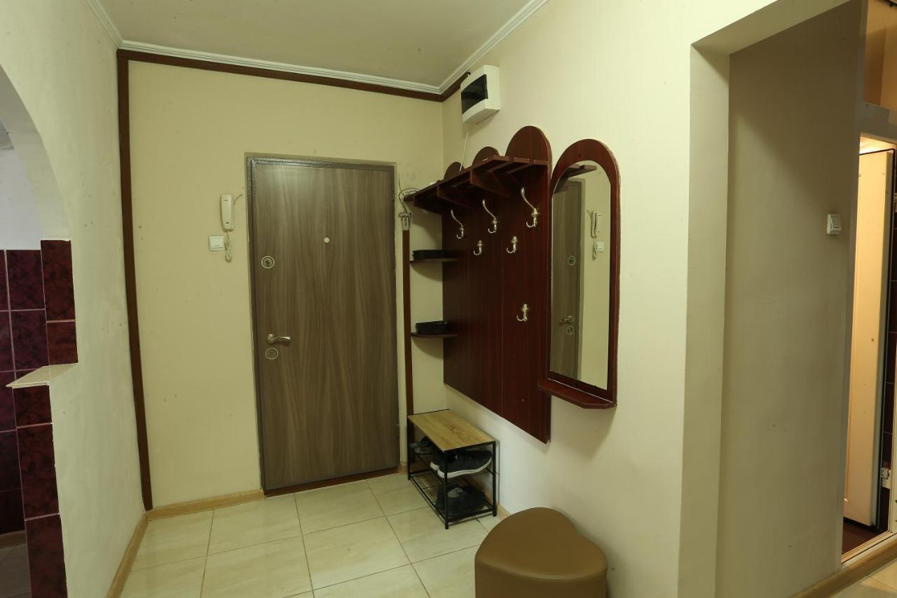 Apartament Dragos Voda Орадя Екстер'єр фото